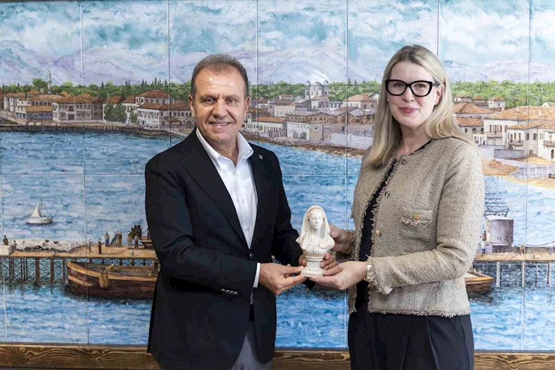 İsveç İstanbul Başkonsolosu Strömquist Başkan Seçer ile görüştü

