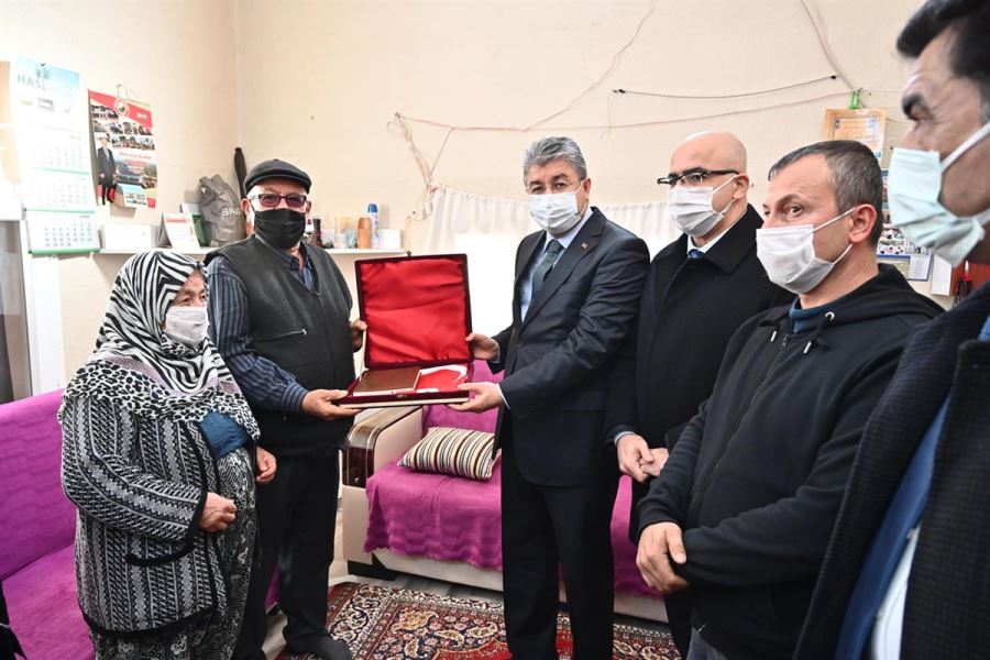  “Şehitlerimizin kıymetli aileleri bize emanettir”