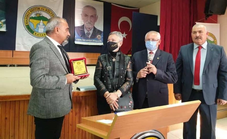 Ödül töreni yoğun ilgi gördü
