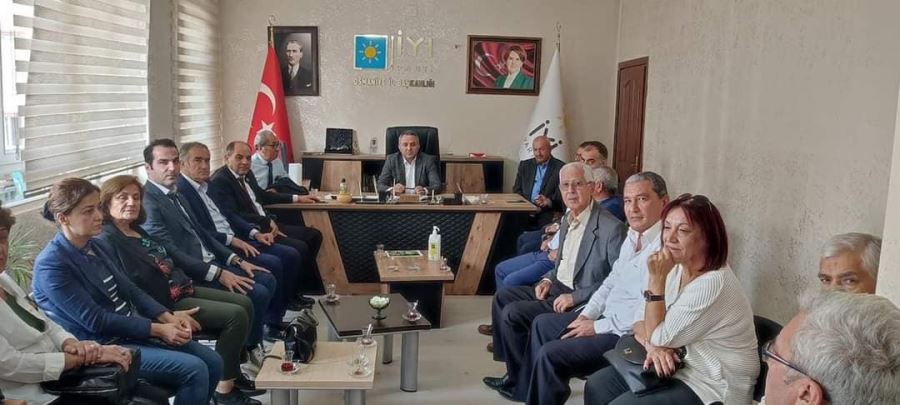 CHP İl Teşkilatı İYİ Parti’yi ziyaret etti