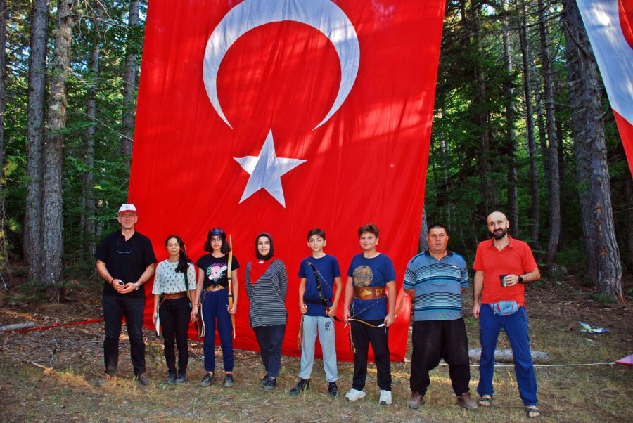 ODAK üyeleri, Keldaz zirvesine tırmanış gerçekleştirdi