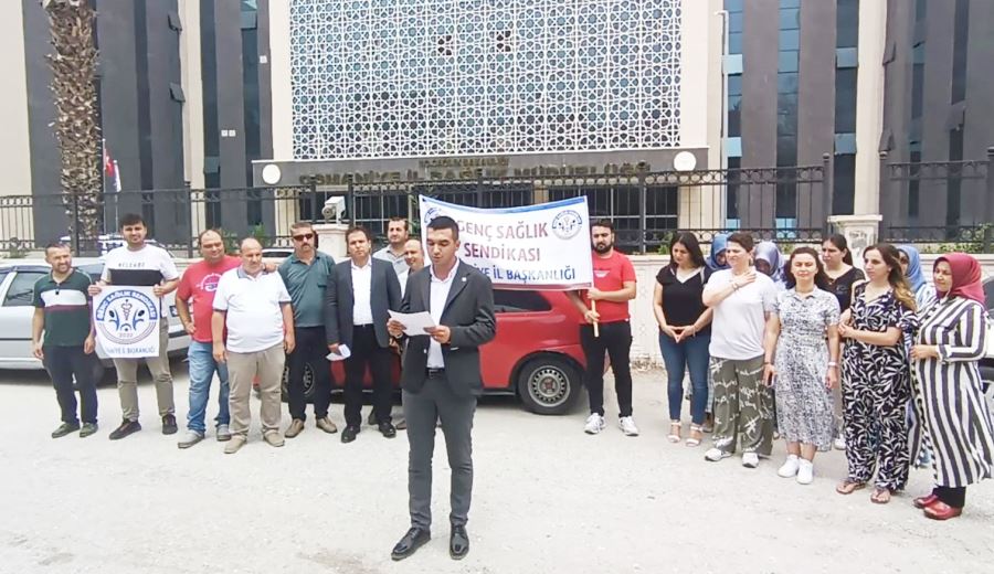 Fazlasını değil, hakkımızı istiyoruz, memuru yoksulluğa terk etmeyin