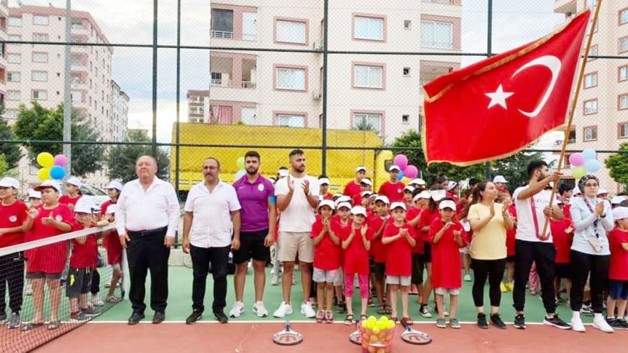 Yaz tatilini sporla geçirecekler