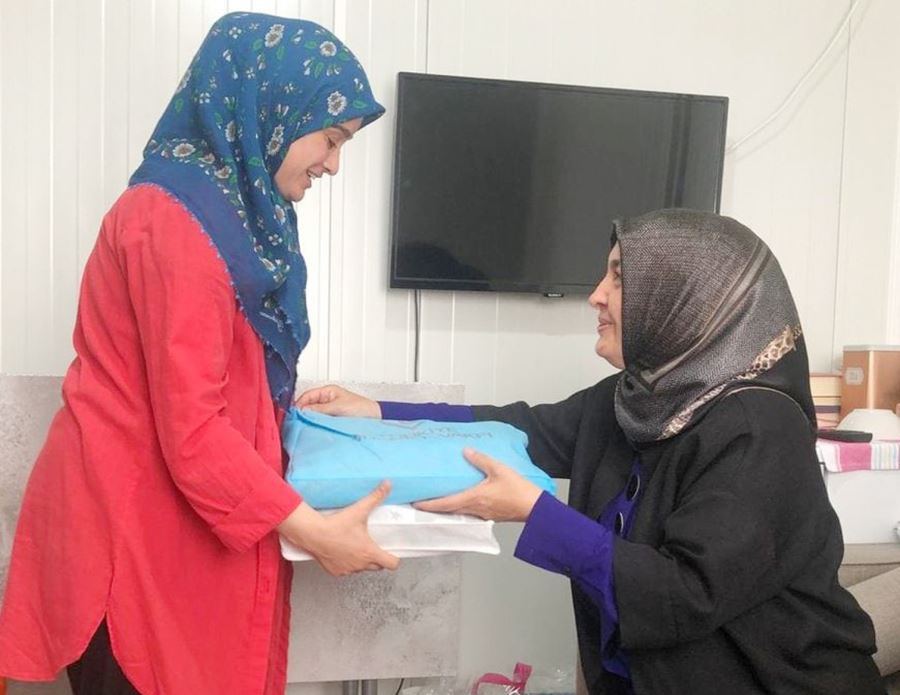 Ziyaretlerde duygulu anlar yaşanıyor 