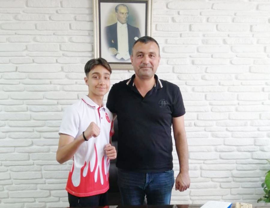 Yatılı Bölge Okulu öğrencisi ikincilik elde etti 