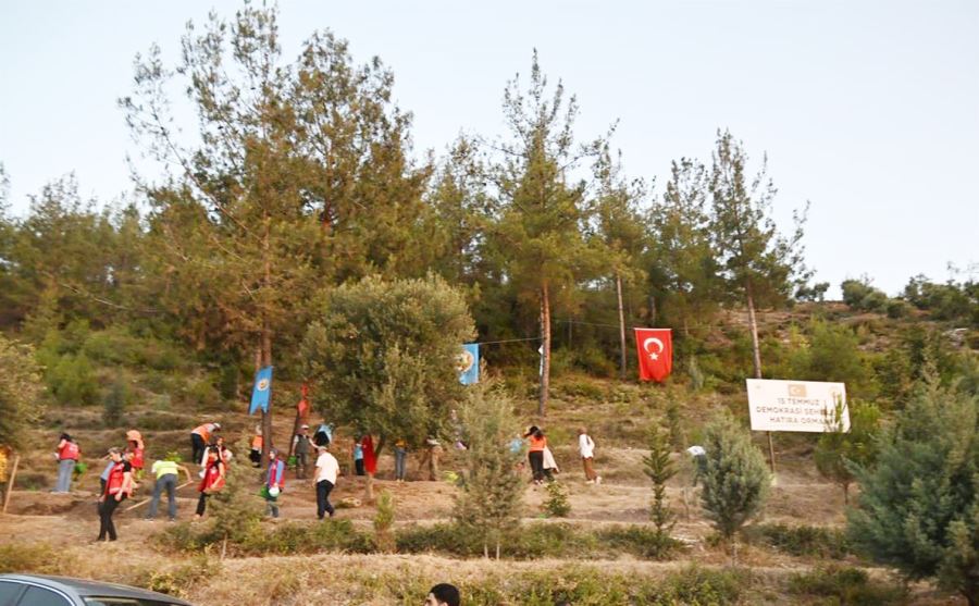 Şehitlerimizin mekanları cennet olsun 