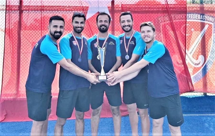 Hokey milli takımı ikinci oldu