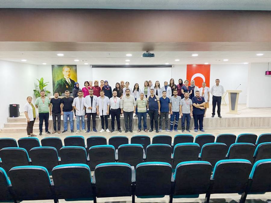Devlet Hastanesinde eğitim seminerleri devam ediyor