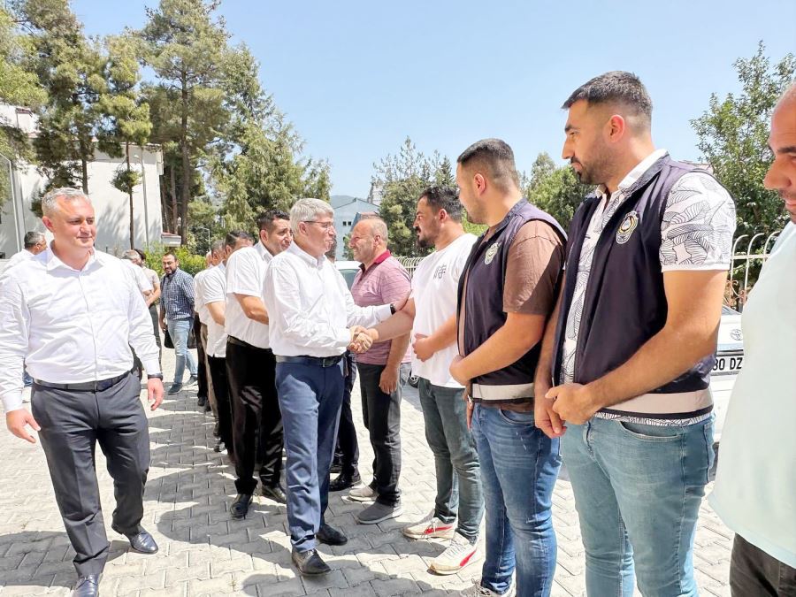 Gülsoy, ilçe ziyaretleri gerçekleştiriyor 