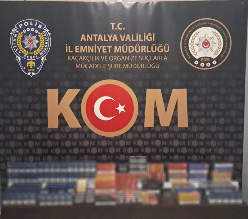 Antalya’da kaçak silah ve tefecilik suçundan 4 kişi tutuklandı
