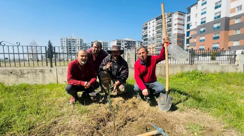 Doğa için 3 yıldır köpeğiyle ülkeyi geziyor
