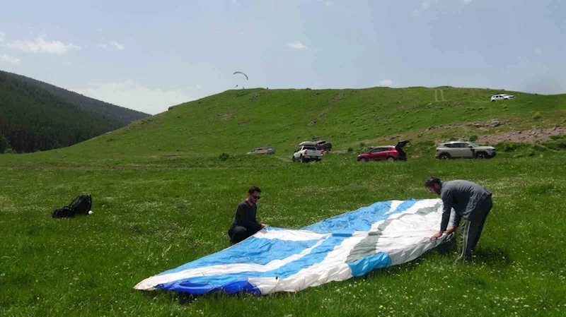 Artvin’de P2 Yamaç Paraşütü Eğitimi tamamlandı
