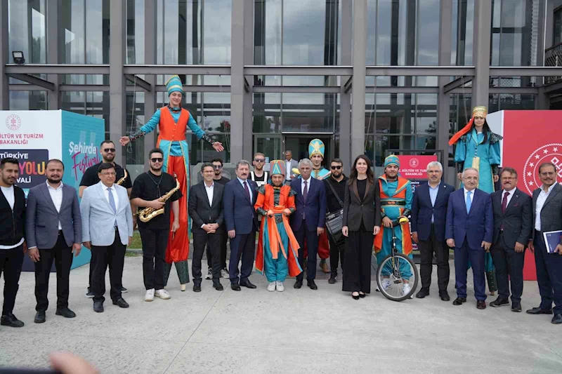 Kültür Yolu Festivali başladı: 