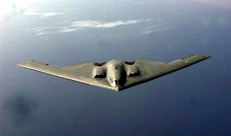 ABD’nin B-2 bombardıman uçaklarını Guam Adası’na taşıdığı iddiası
