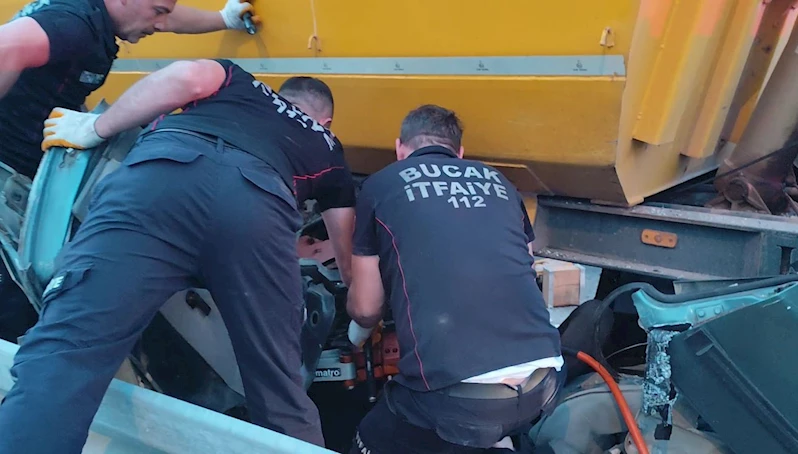 Burdur’da feci kaza: 18 yaşındaki sürücü hayatını kaybetti
