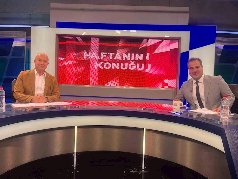 Osman Tarık Özçelik: 