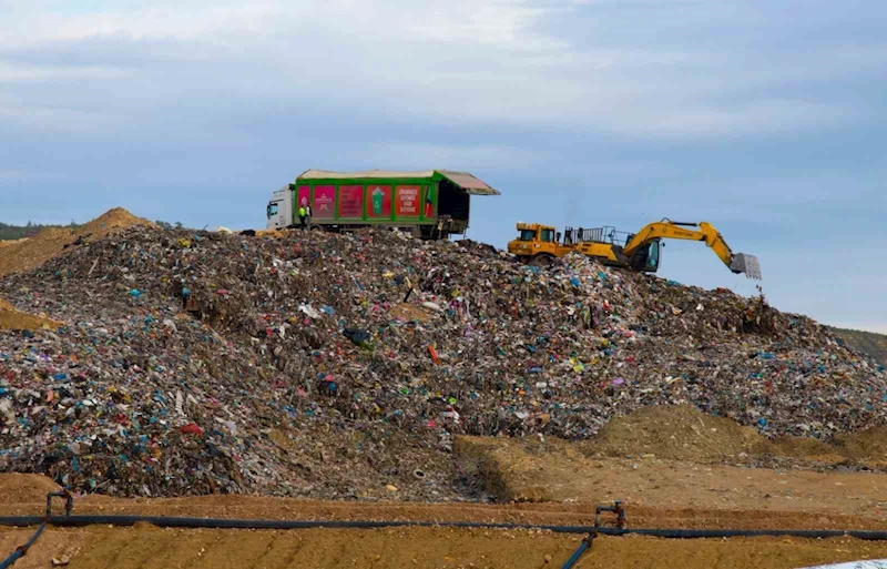 Mersin’de günlük bin 750 ton evsel atık toplanıyor
