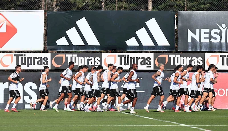 Beşiktaş, yeni sezon hazırlıklarını sürdürüyor
