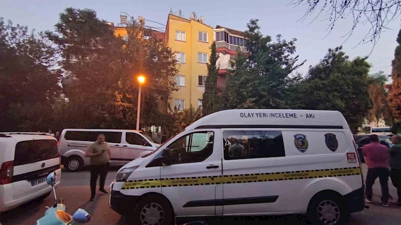 Güvenlik görevlisi evinde ölü olarak bulundu
