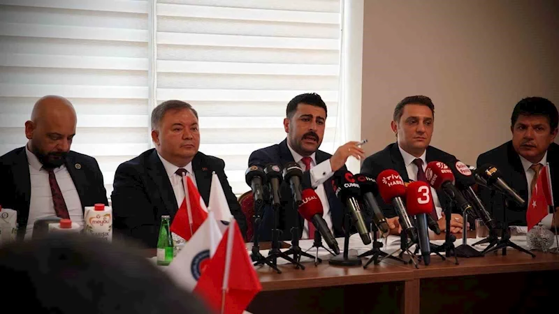 Kamu Birliği Konfederasyonu’nun adı ‘Devlet Memurları Konfederasyonu’ olarak değişti
