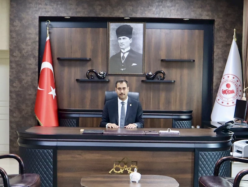 Saray Kaymakamı Türkoğlu göreve başladı
