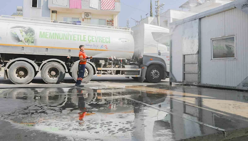 Mersin’de kurban kesim alanları temizlendi
