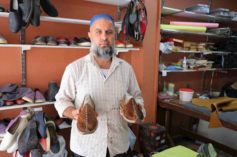 Tescilli Maraş yemenisi yazın ayak dostu
