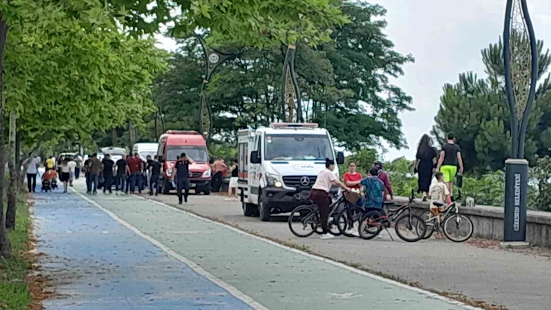 Giresun’da boğulma tehlikesi geçiren şahıs hastaneye kaldırıldı
