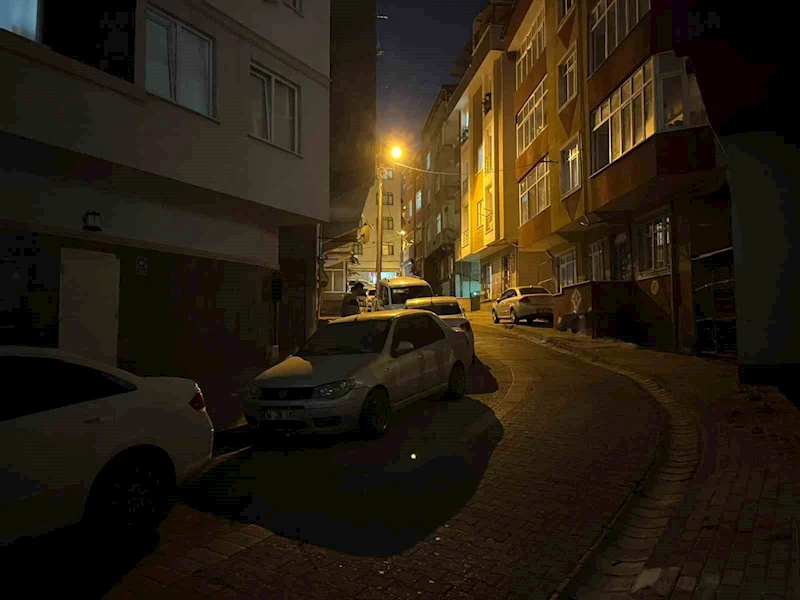 Küçükçekmece’de 4 kişilik aile tavuktan zehirlendi
