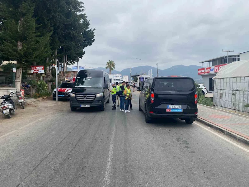 Korsan taşımacılık denetiminde 20 araca ceza yazıldı
