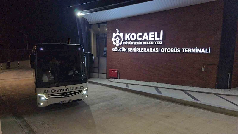 Gölcük Terminali’nde ilk sefer İzmir’e
