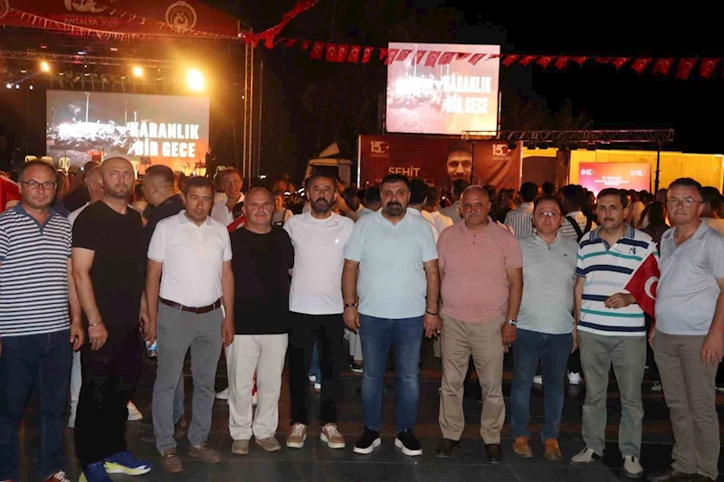 Memur Sen 15 Temmuz nöbetinde
