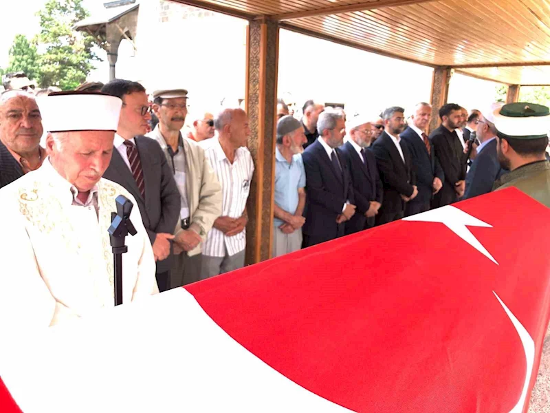 Prof. Dr. Muammer Yaylalı dualarla son yolculuğuna uğurlandı
