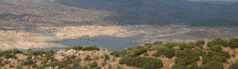 350 milyon metreküp depolama hacmine sahip Adnan Menderes Barajı’nda doluluk seviyesi yüzde 12’ye düştü
