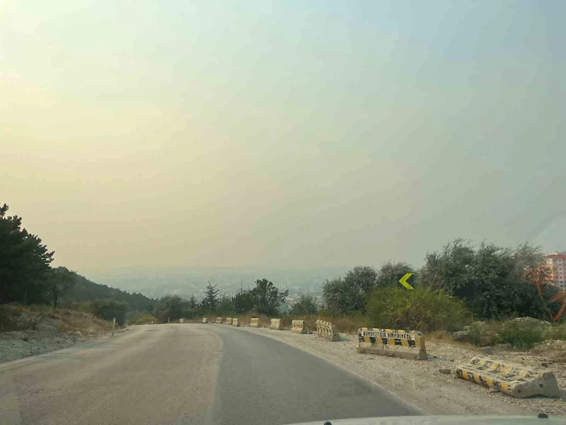 Bilecik yangınının dumanı Eskişehir’e ulaştı
