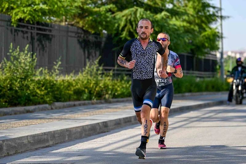 Muğlalı sporculardan Duatlon Türkiye finalinde büyük başarı
