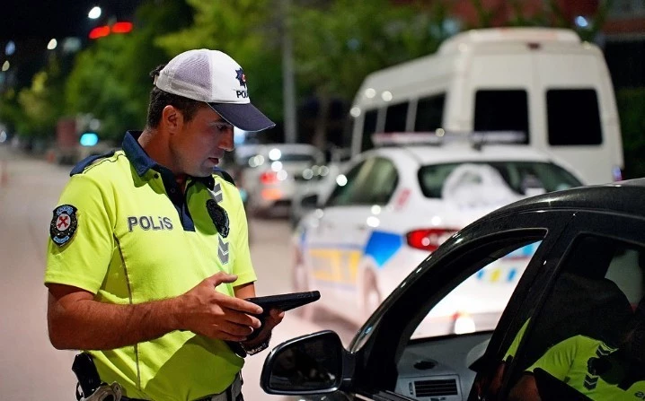 Isparta’da asayiş uygulamasında ruhsatsız av tüfeği ele geçirildi
