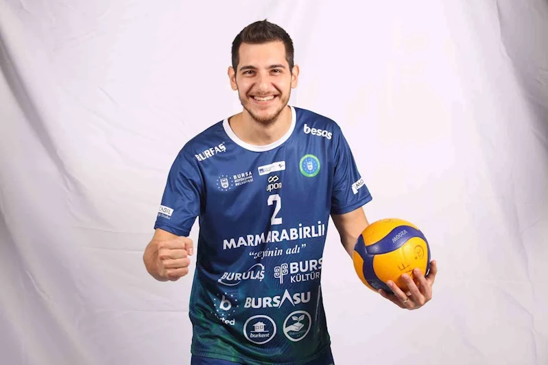Emre Berat Fırat, İstanbul Gençlik Spor’da
