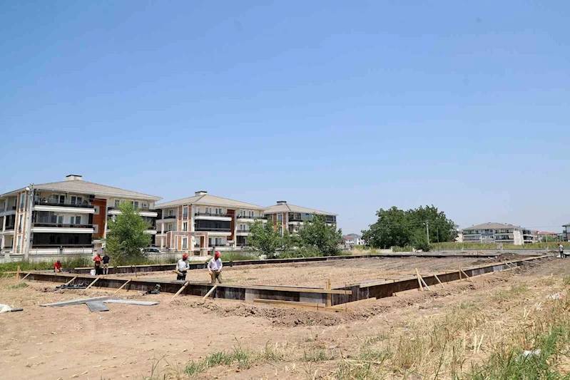 Sakarya’nın dört bir yanına spor tesisleri inşa ediliyor
