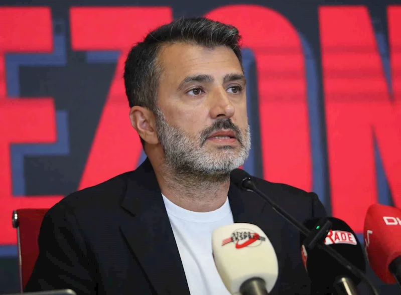 Gökhan Karagöl: 