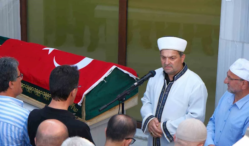 İmam babanın en acı görevi
