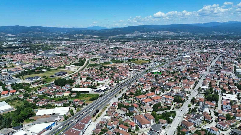 Hava sıcaklığı 37 dereceyi bulacak
