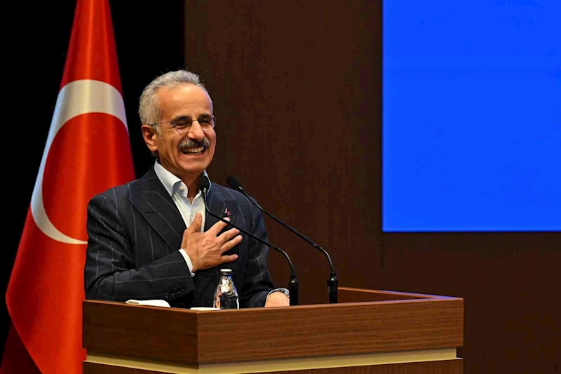 Ulaştırma ve Altyapı Bakanı Uraloğlu: 