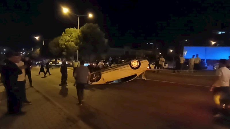 Kahramanmaraş’ta hafif ticari araçla çarpışan otomobil takla attı: 1 ağır yaralı
