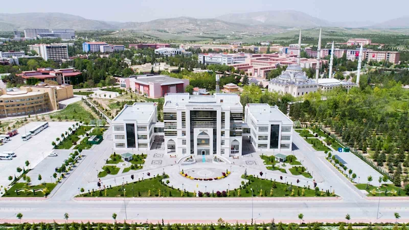 Selçuk Üniversitesi 2027-2031 stratejik planı için hazırlıklara başladı
