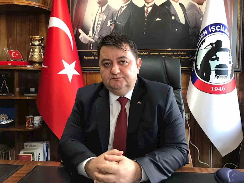 Metan gazından şehit düşen askerleri mağaradan TTK tahlisiye ekibi çıkarttı
