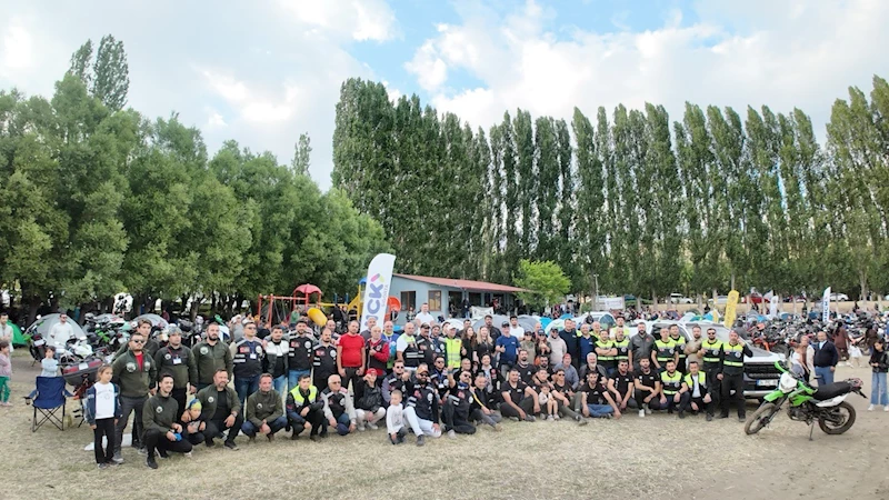 Suşehri’nde ilk motosiklet festivali büyük coşkuyla gerçekleşti
