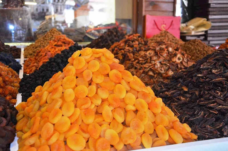 Kuru kayısı ihracatı yüzde 18 geriledi
