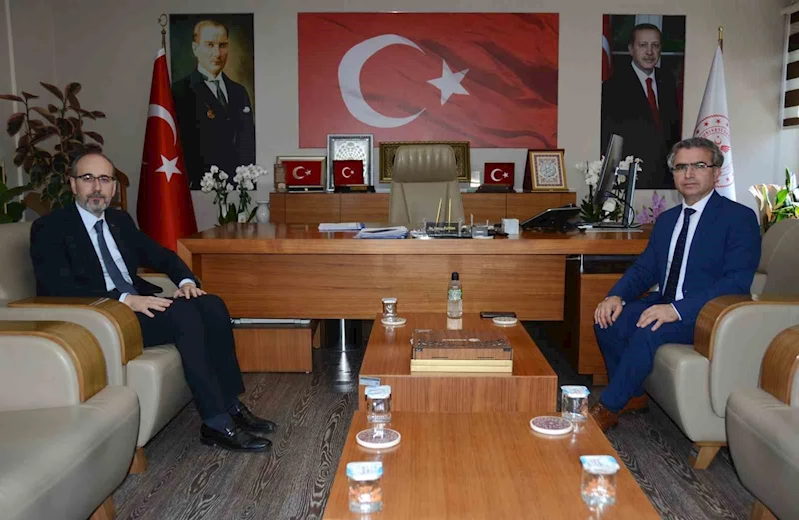 Savcı Karabacak’tan, Öztürk’e veda ziyareti
