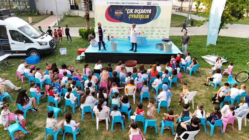Kandıra’da çocuklar doyasıya eğlendi
